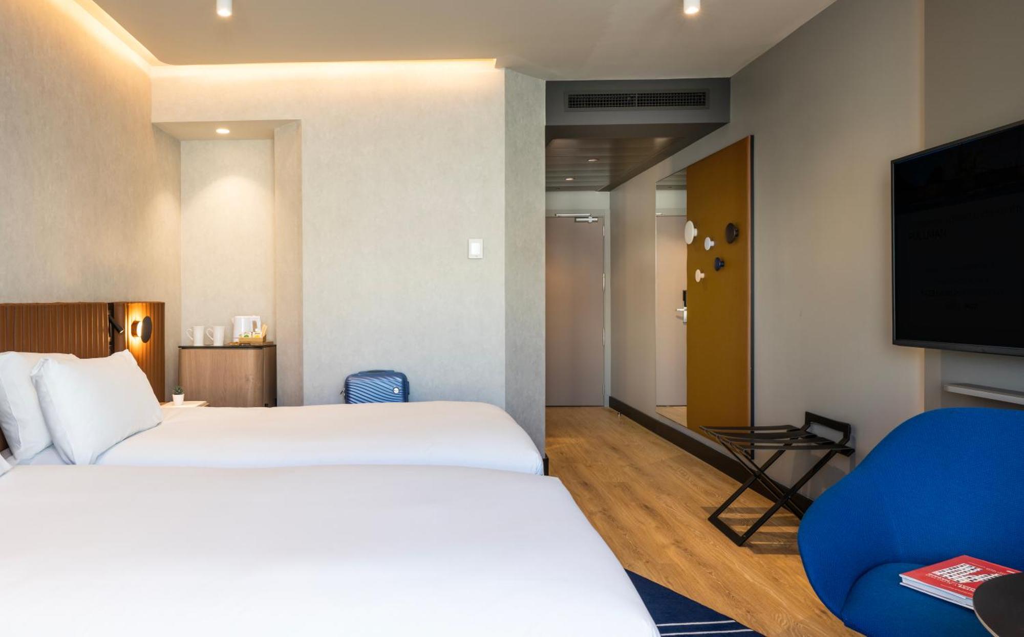 Pullman Madrid Airport & Feria Hotel Екстериор снимка